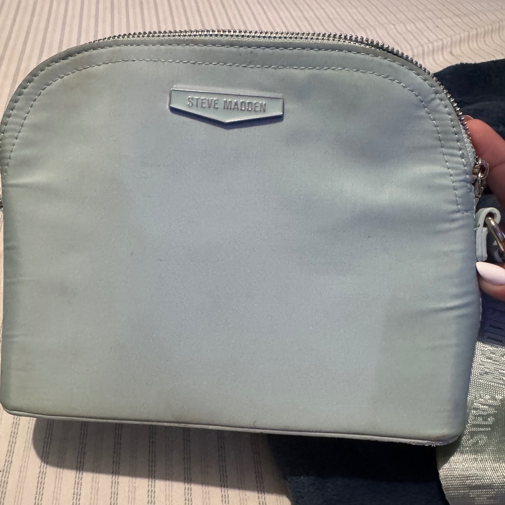 STEVE MADDEN CROSSBODY BAG